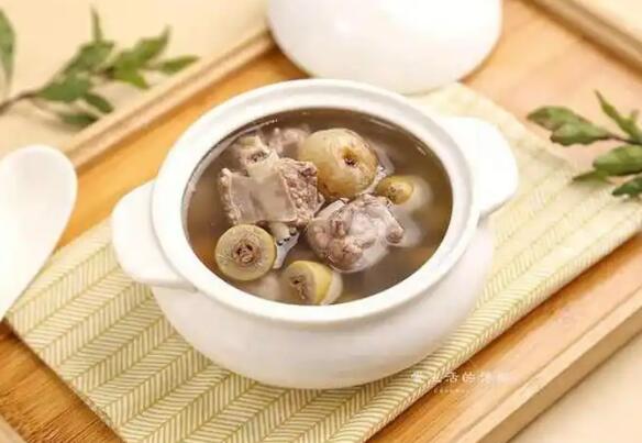 脸上有脂肪豆怎么办网-分享脸上长脂肪疙瘩是怎么回事，脸上起脂肪豆是什么原因知识库